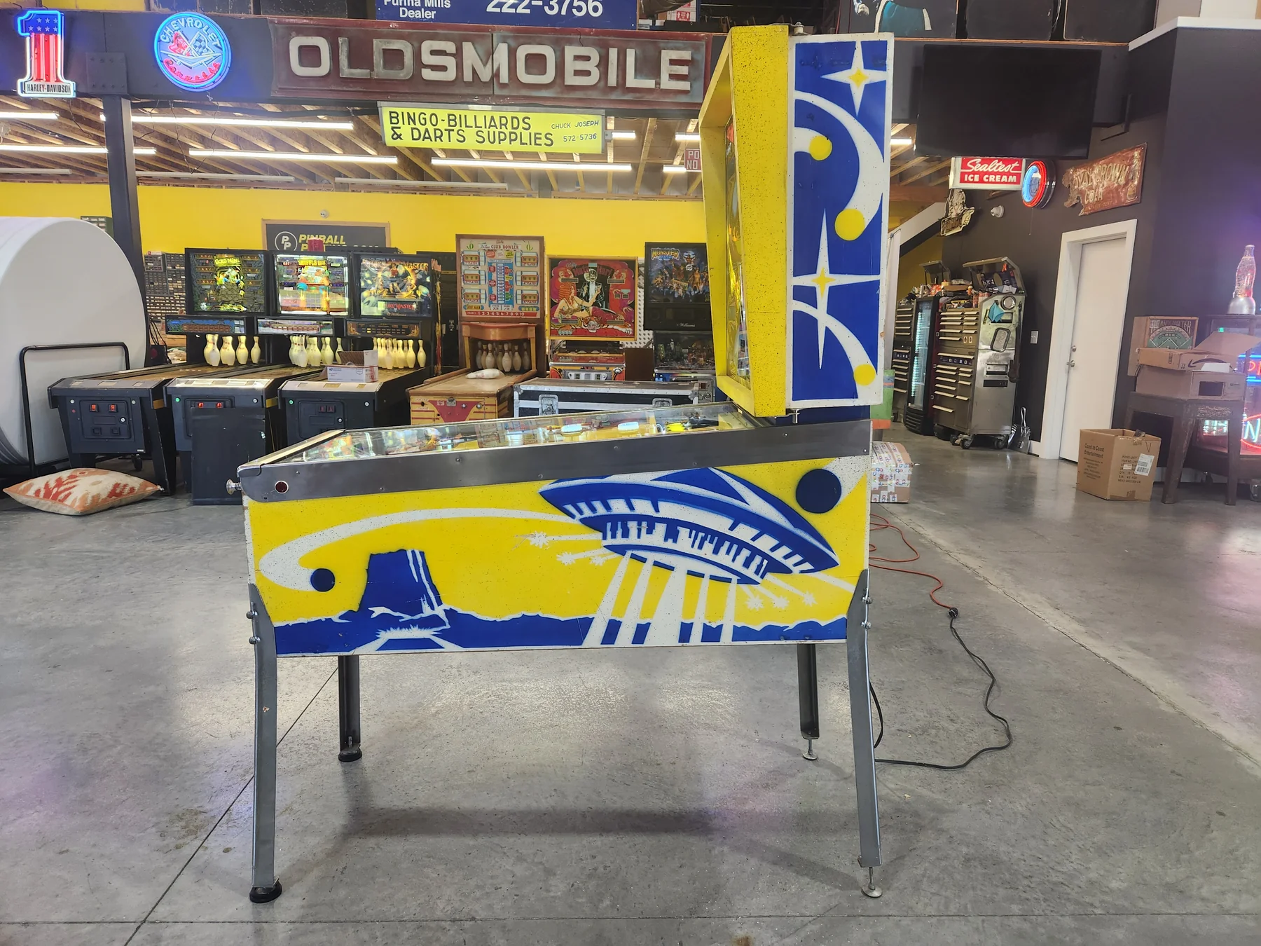 Close Encounters of the Third Kind Pinball Machine - Image 2