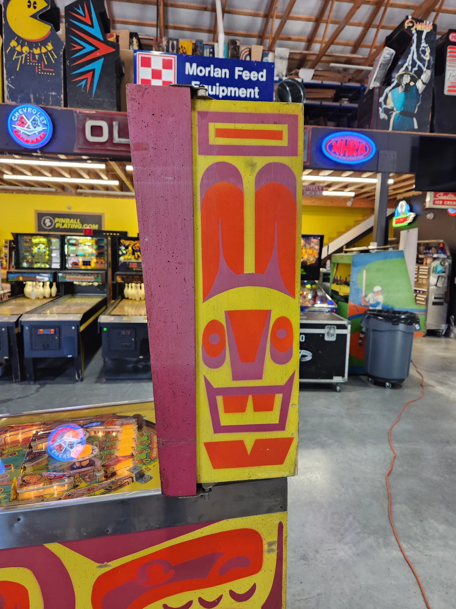 TOTEM-1979 Gottleb Pinball Machine - Image 2