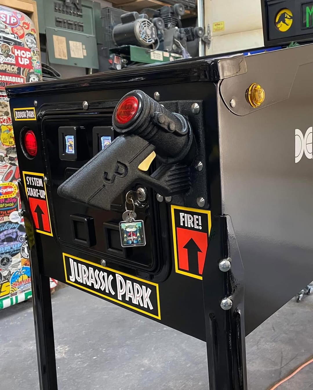 Data East Jurassic Park Pinball Machine - Image 9