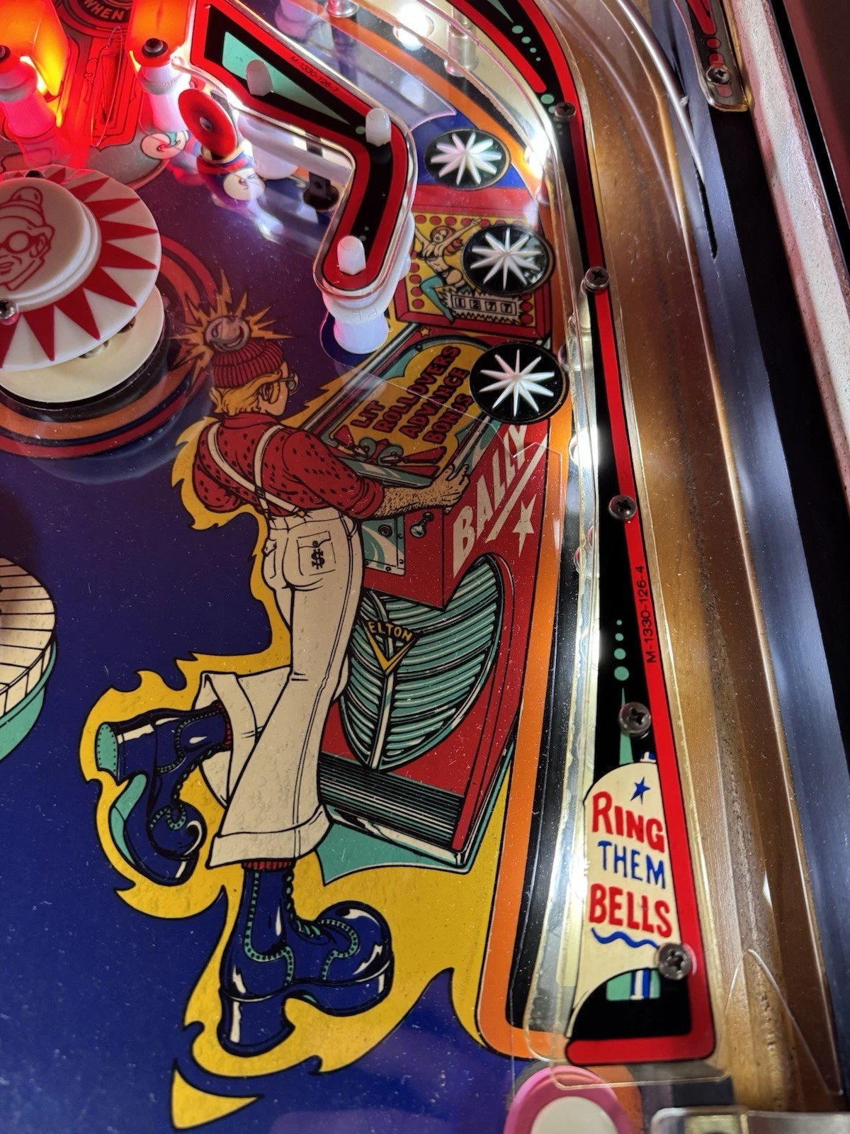 1976 Captain Fantastic pinball machine - Image 8
