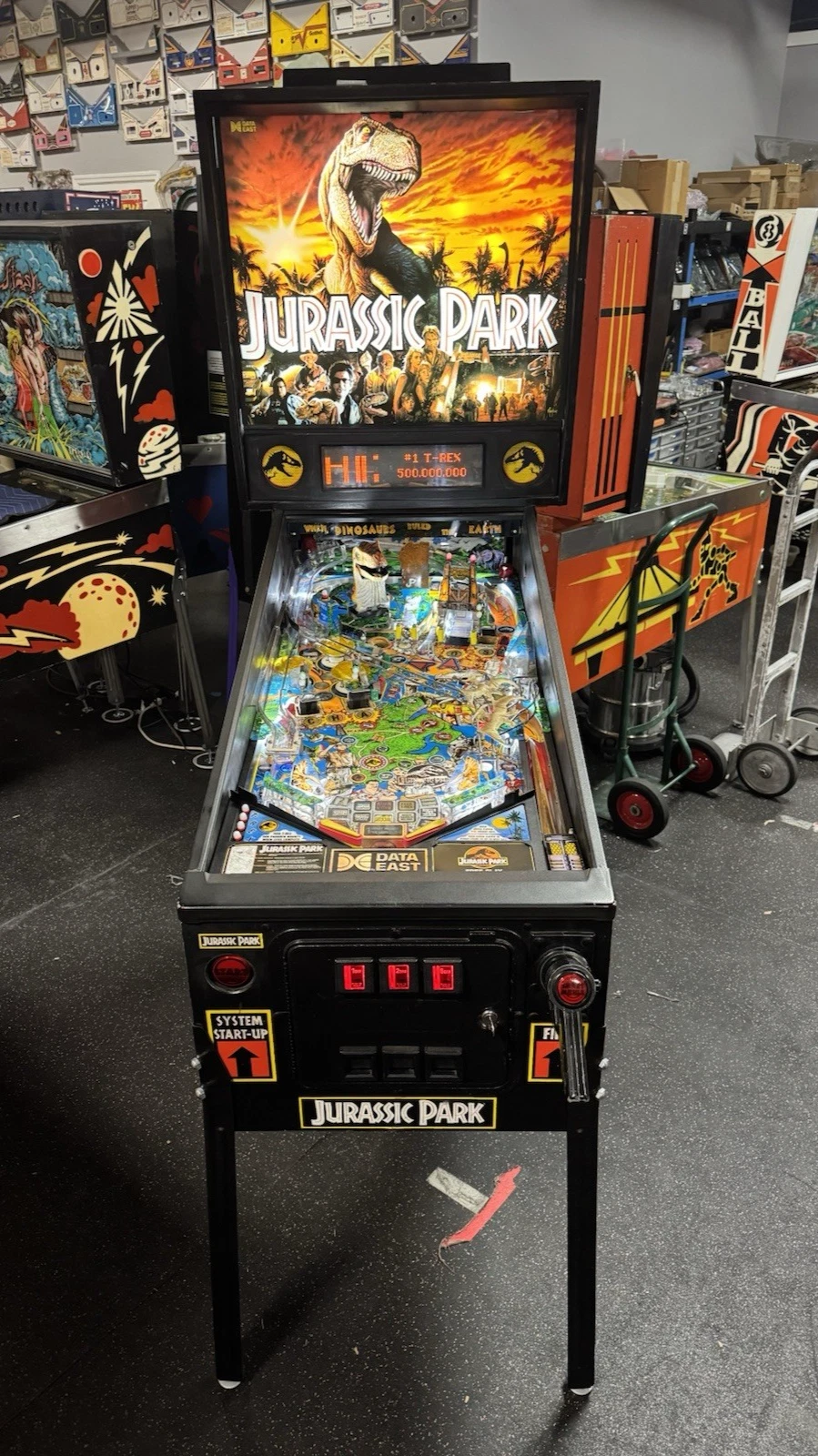 1993 Jurassic Park Pinball Machine
