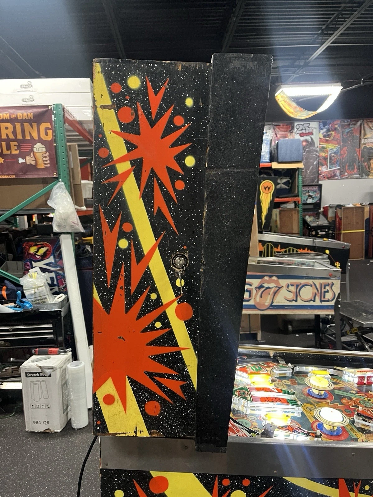 BUCK ROGERS 1980 PINBALL MACHINE - Image 3