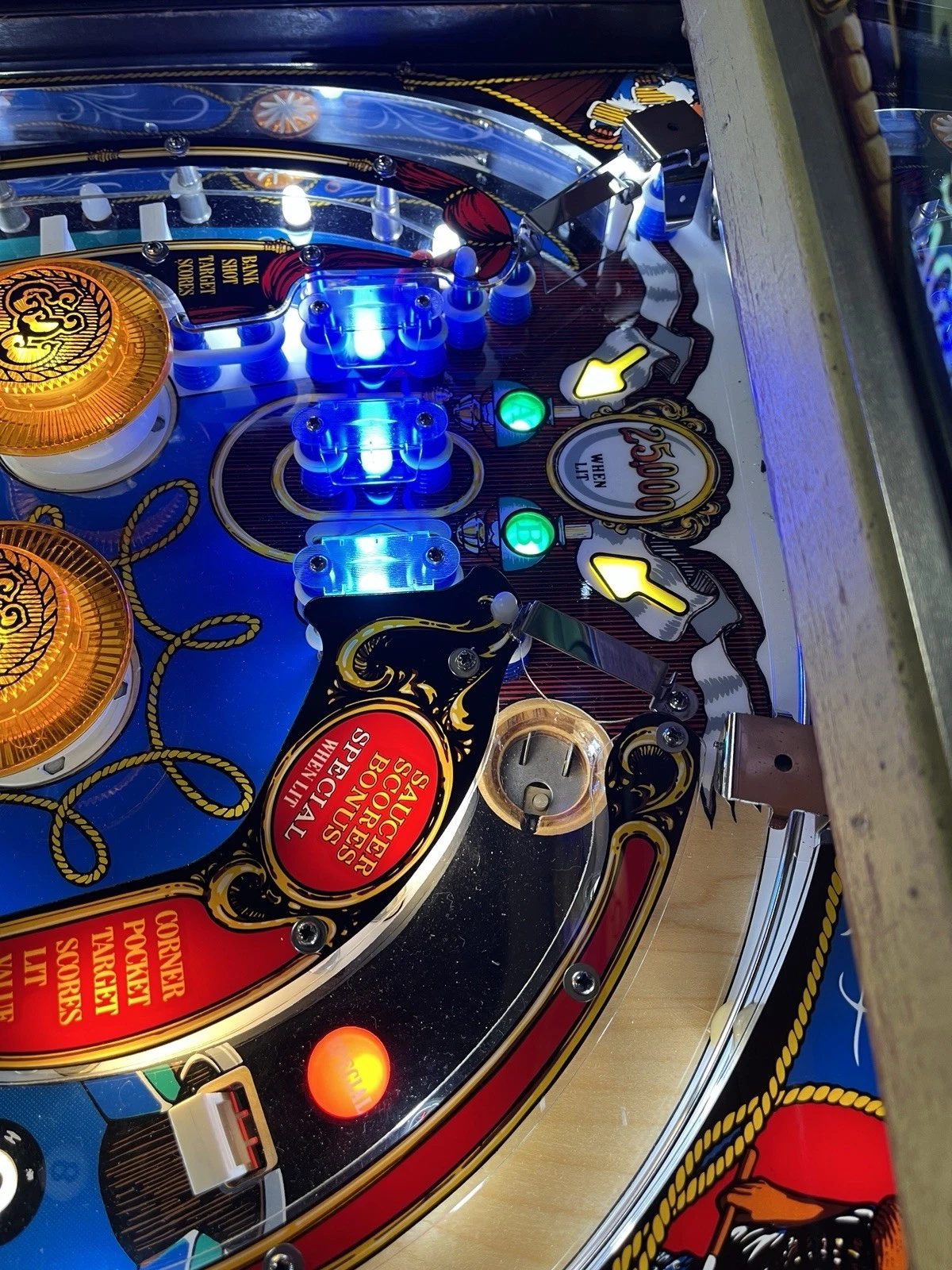 Eight Ball Deluxe Pinball Machine - Image 6