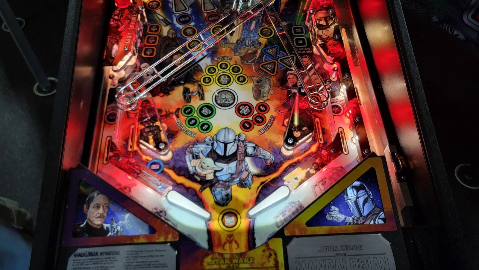 The Mandalorian Premium Edition Pinball - Image 8